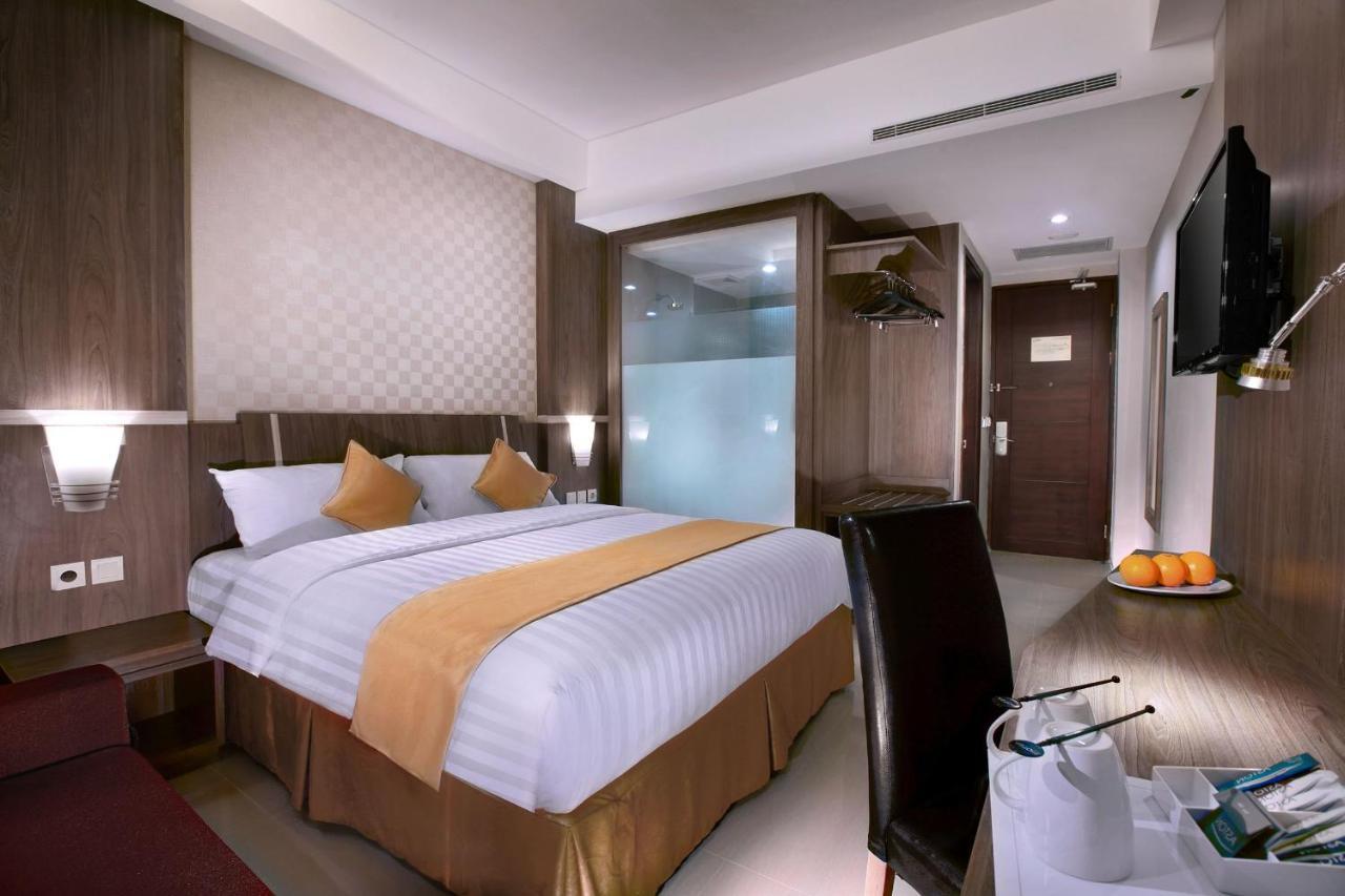 Aston Lampung City Hotel Bandar Lampung Exterior foto