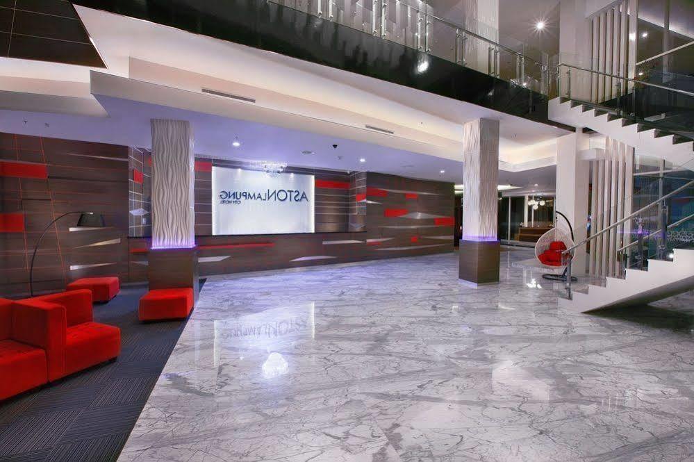 Aston Lampung City Hotel Bandar Lampung Exterior foto